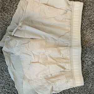 Avia Cream Textured Shorts